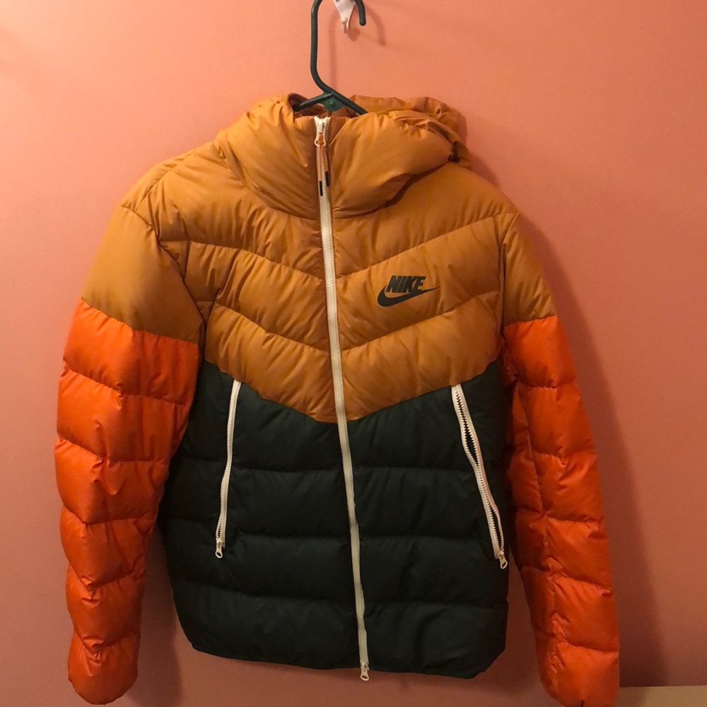 Medium Nike coat